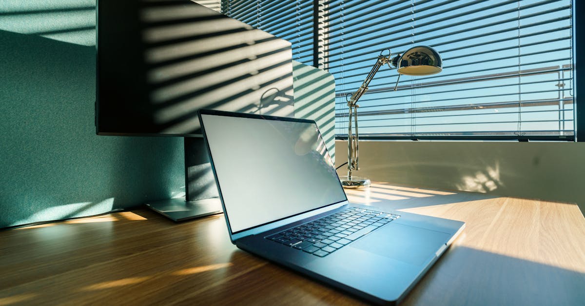 Avoiding the Pitfalls of DIY Screen Replacement