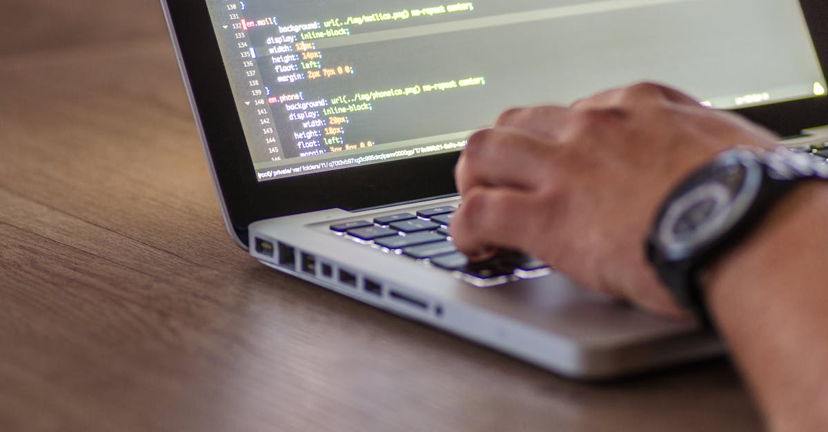 Understanding the Causes of Dead Pixels in Laptop Screens