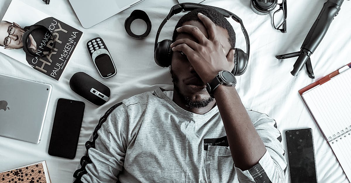 What Affects Laptop Screen Repair Turnaround Time